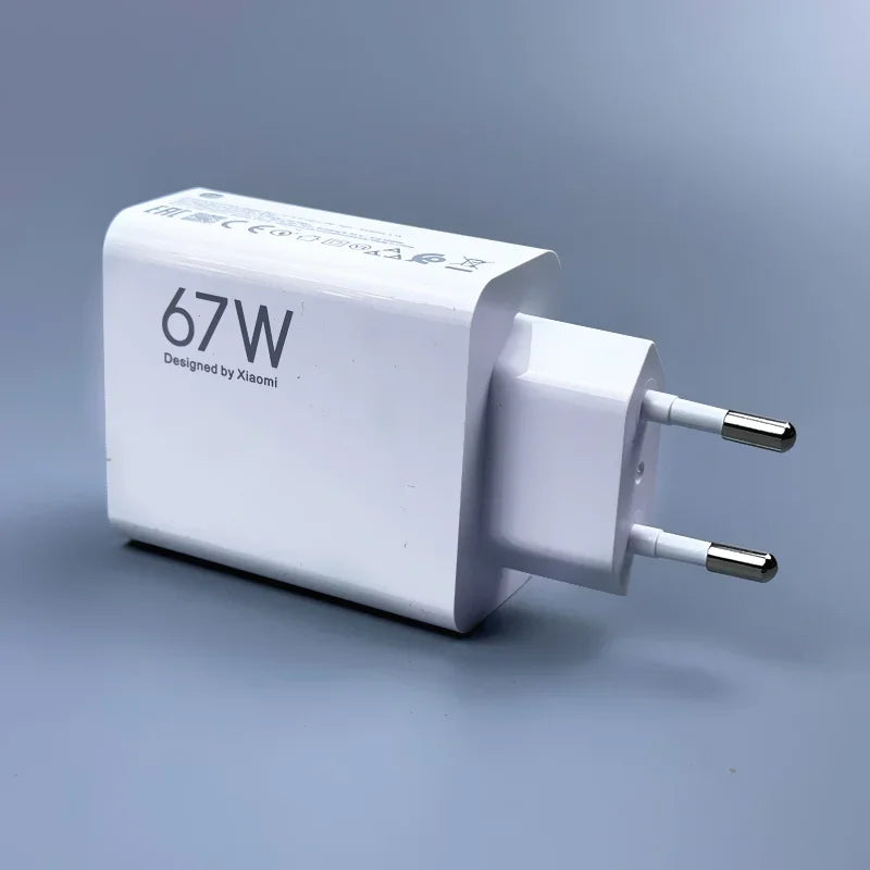 Carregador Rápido Xiaomi 67W GaN - Compacto e Eficiente!